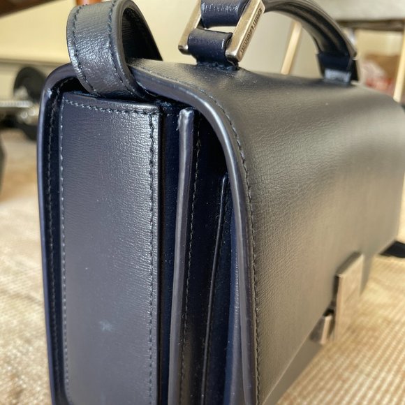 Yves Saint Laurent medium Bellechasse crossbody / Deep Marine YSL PLB482051-1217 - Picture 8 of 16